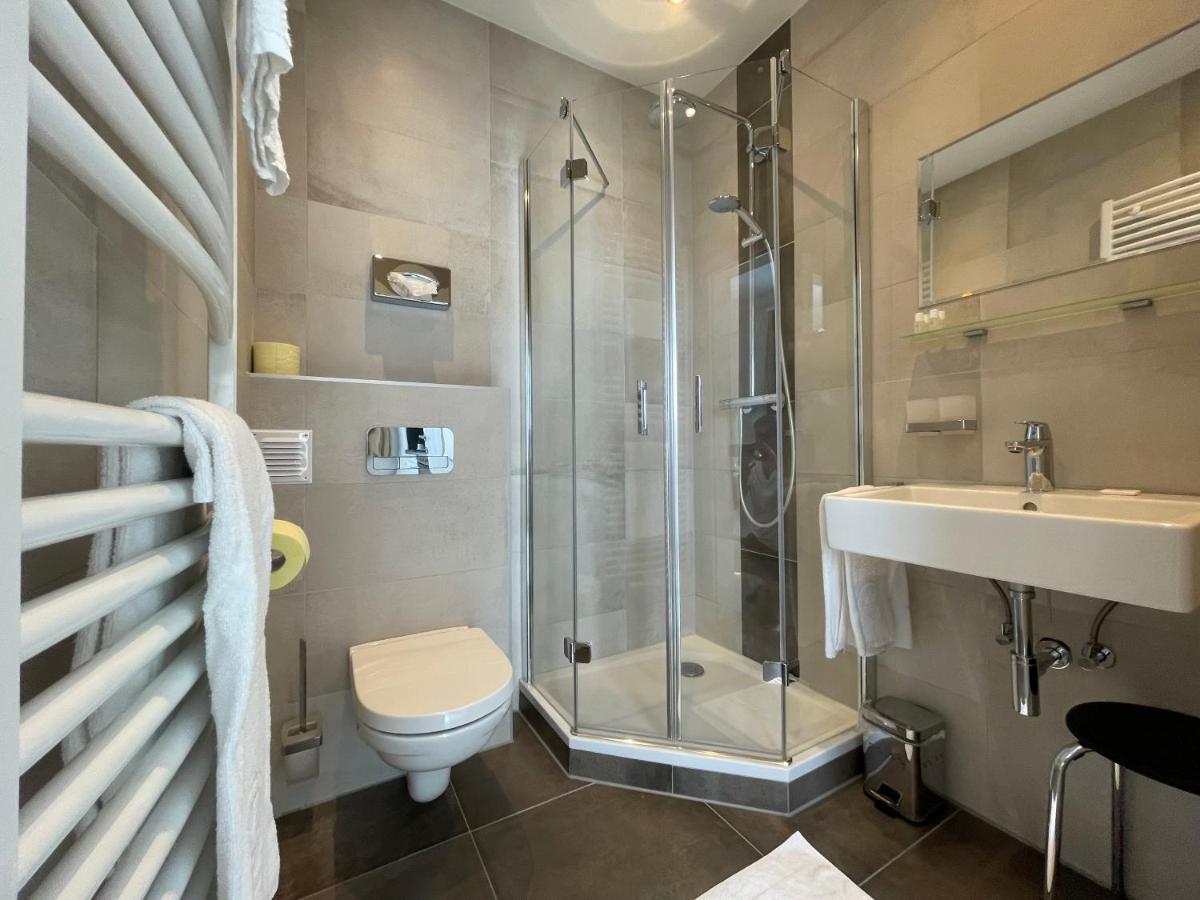 Residenz Royal Aparthotel กมึนด์ ภายนอก รูปภาพ